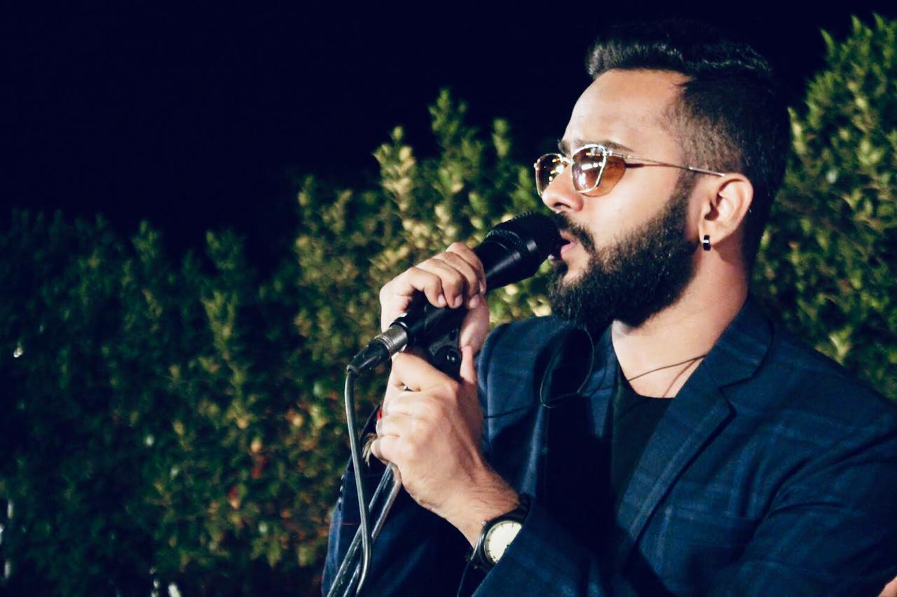 Surat based Singer - Songwriter Harshit Singh Baid drops his first original song 'Kabhi Na Kabhi'