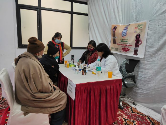 StayHappi Pharmacy conducts Free Medical Health Camp at Pitampura New Delhi