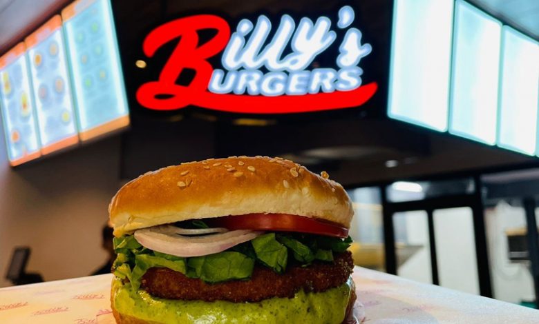 At the newly launched Billy’s Burgers, you’ll get all the deliciousness of juicy burgers but none of the sadness of hurting your pockets!