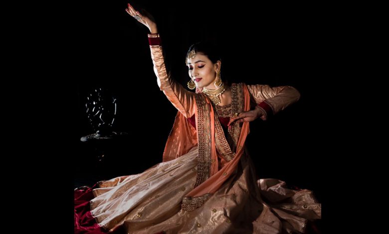 Young Kathak dancer Akriti Jain aka Kathakriti is making people fall in love with classical dance
