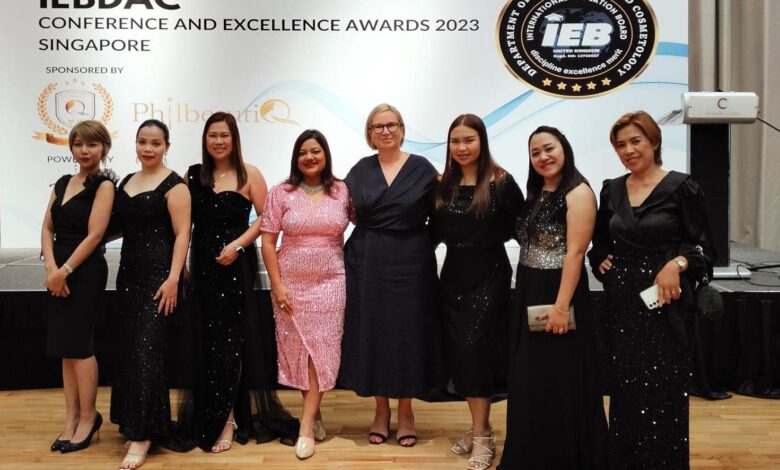 Renowned Cosmetologist of Surat Dr Surbhi Patki bags International award for excellence in Cosmetology (5)